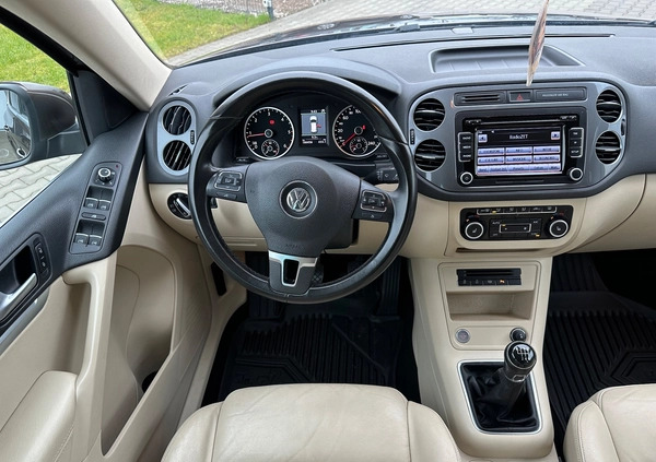 Volkswagen Tiguan cena 52900 przebieg: 184000, rok produkcji 2013 z Zawiercie małe 596